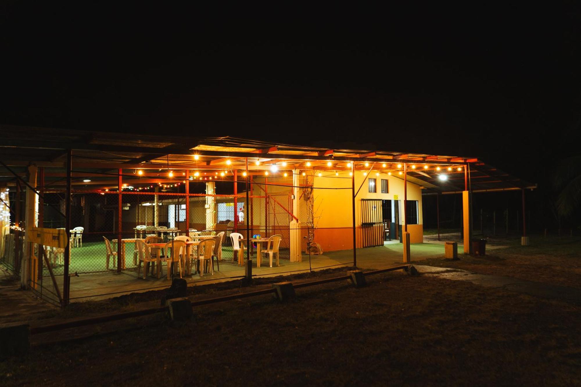 El Cocobolo Food&Rest Room 4 Bed And Breakfast Wifi Ac Pkg Gratis Liberia Exterior photo
