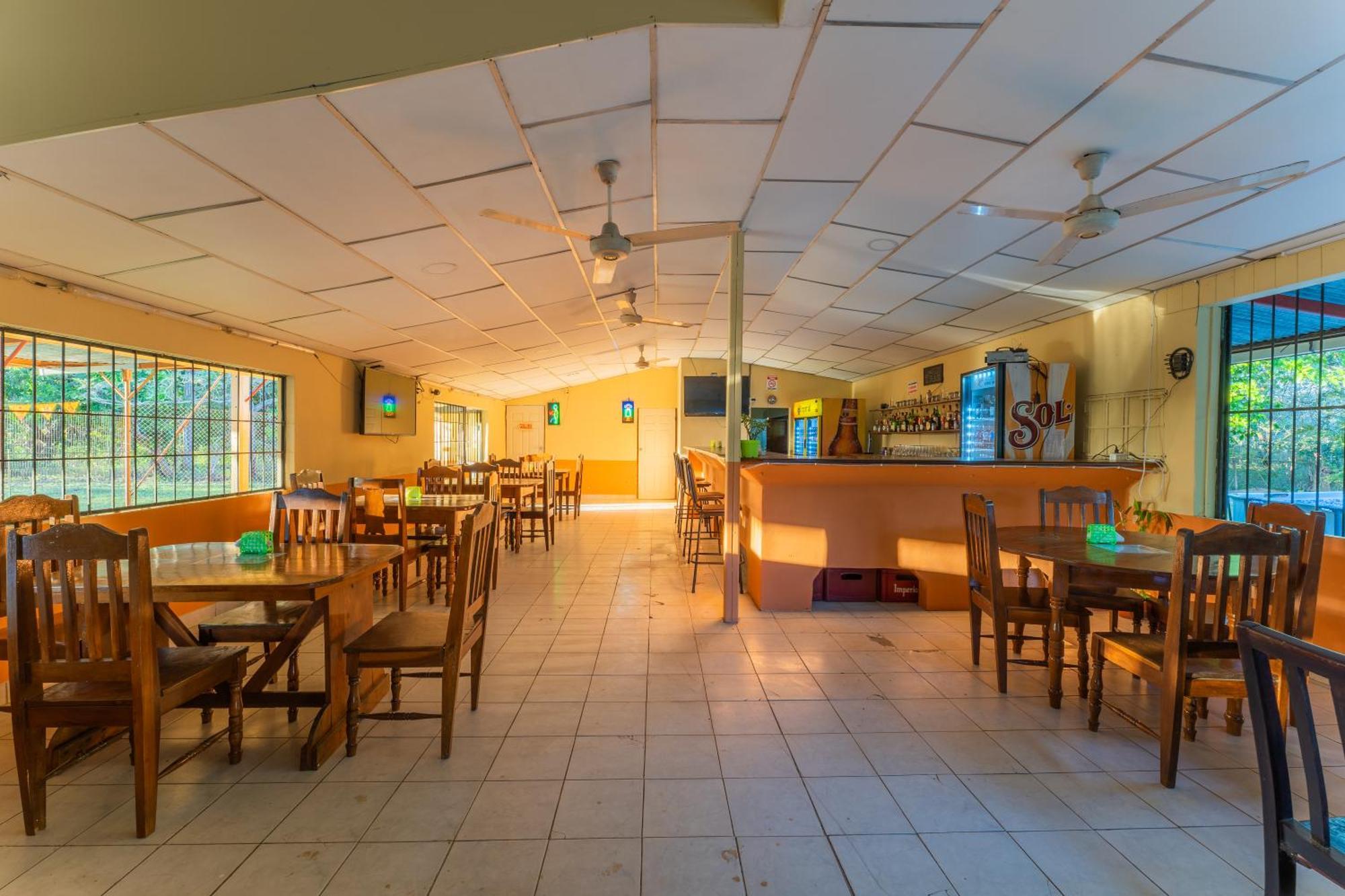 El Cocobolo Food&Rest Room 4 Bed And Breakfast Wifi Ac Pkg Gratis Liberia Exterior photo