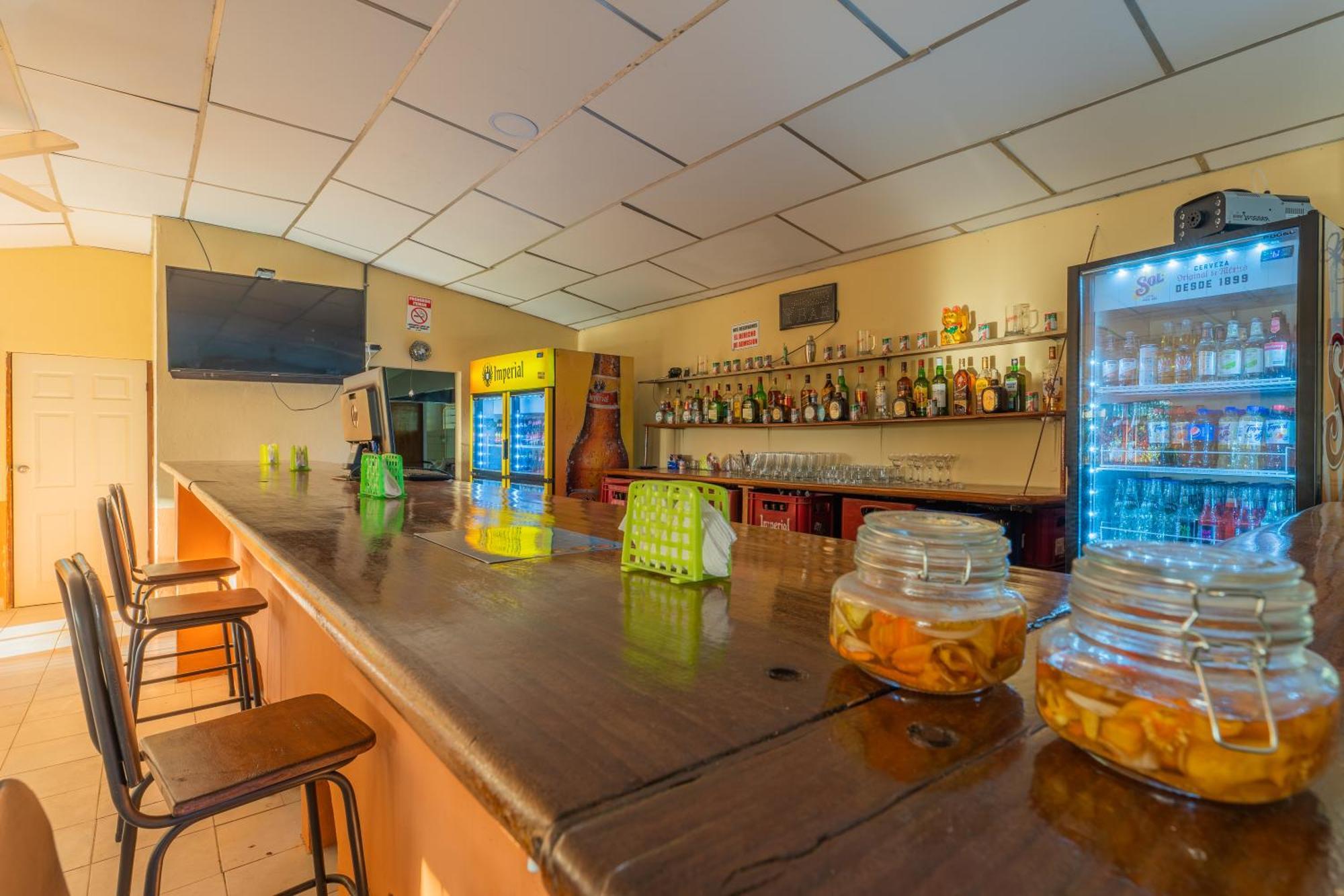 El Cocobolo Food&Rest Room 4 Bed And Breakfast Wifi Ac Pkg Gratis Liberia Exterior photo